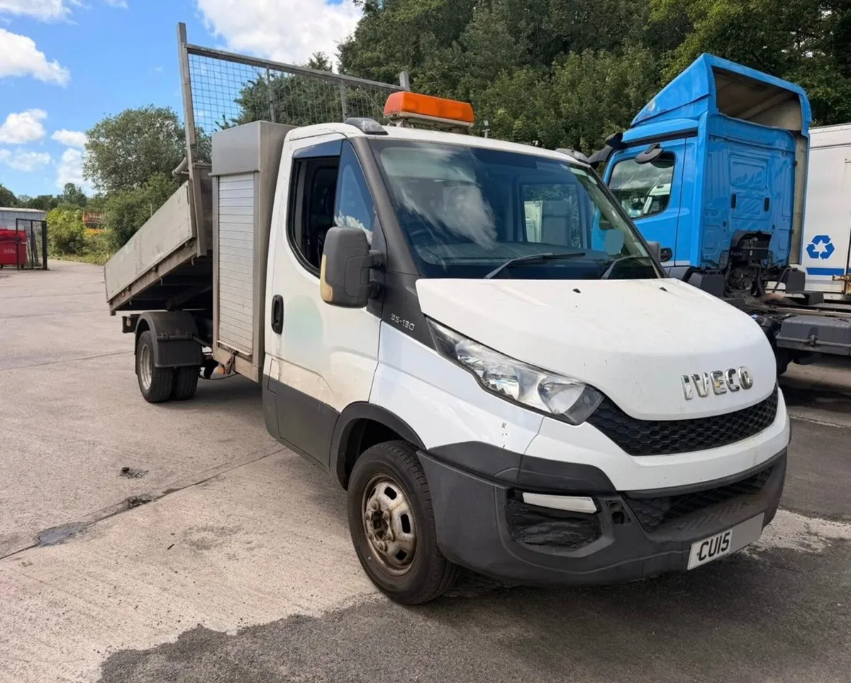 Choice of 2 2015 Iveco Daily 35C13 Trw L1h1 swb - Image 2