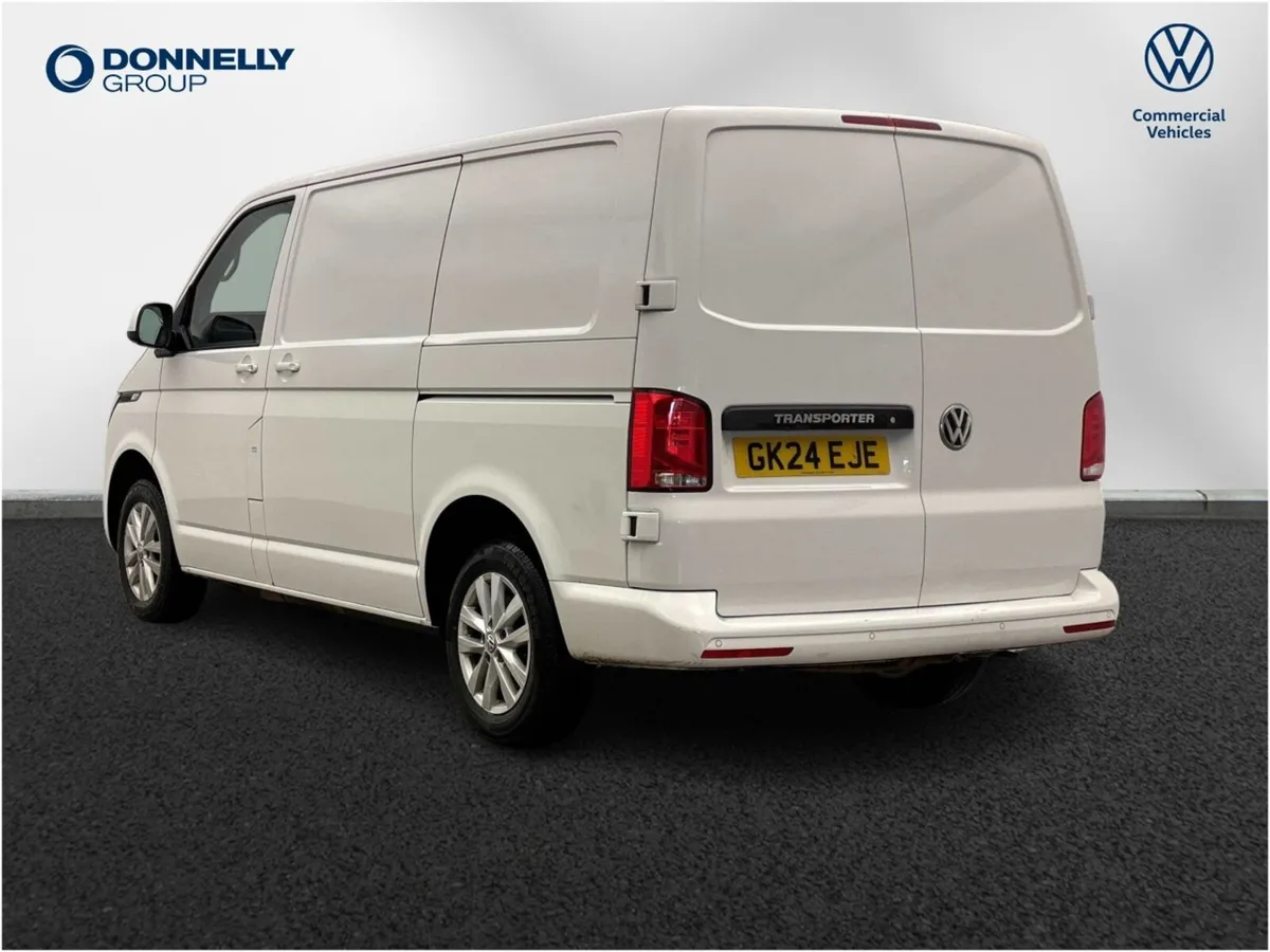 Volkswagen Transporter T28 Swb Diesel Highline - Image 3