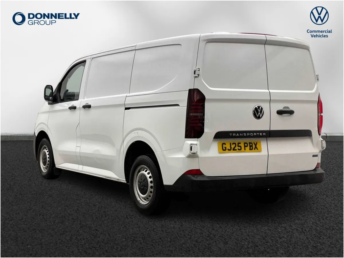 Volkswagen Transporter T28 Swb Diesel Commerce - Image 3