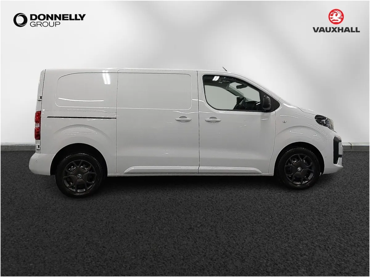 Vauxhall Vivaro M Diesel Pro - Image 3