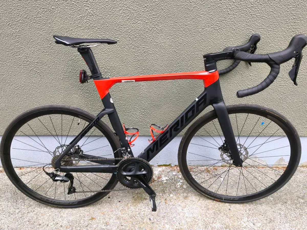 Merida Reacto 4000 Carbon Aero Road Bike - Image 4