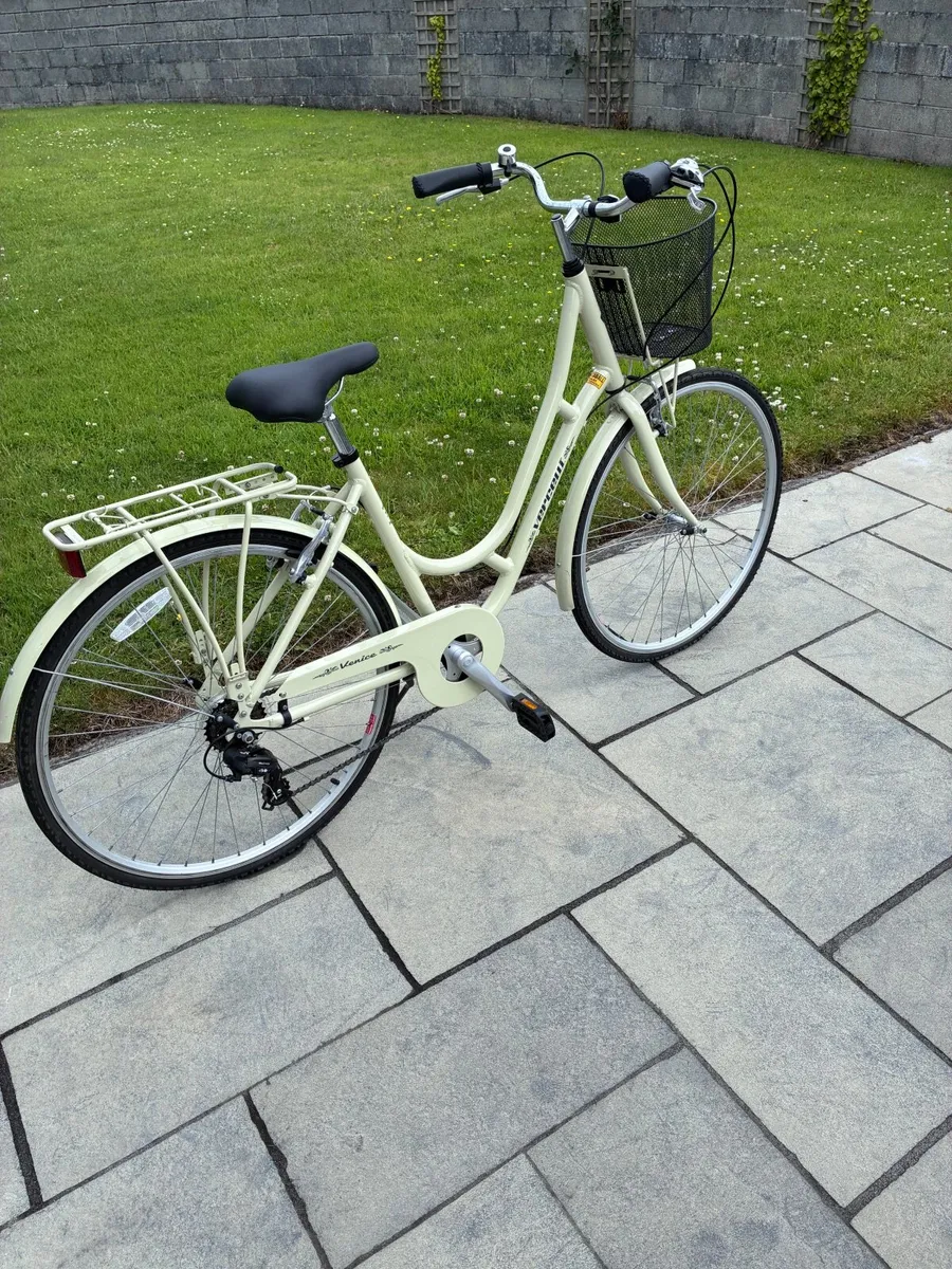 Bike FOR SALE (NEGOTIABLE PRICE) - Image 1
