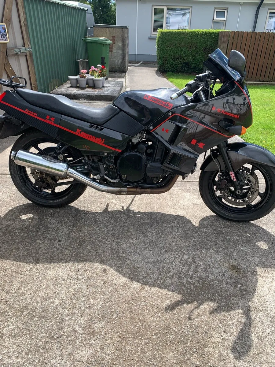 Kawasaki gpx750 - Image 1