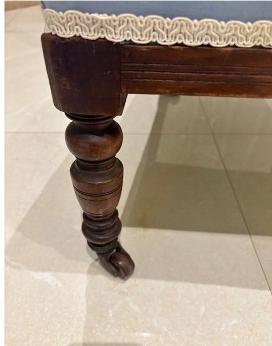 Small vintage/ antique kids chair - Image 4