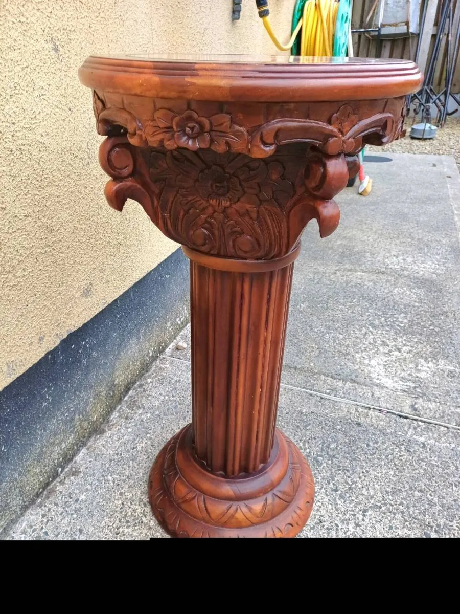 Vintage Corinthian Column Pedestal Stand - Image 3