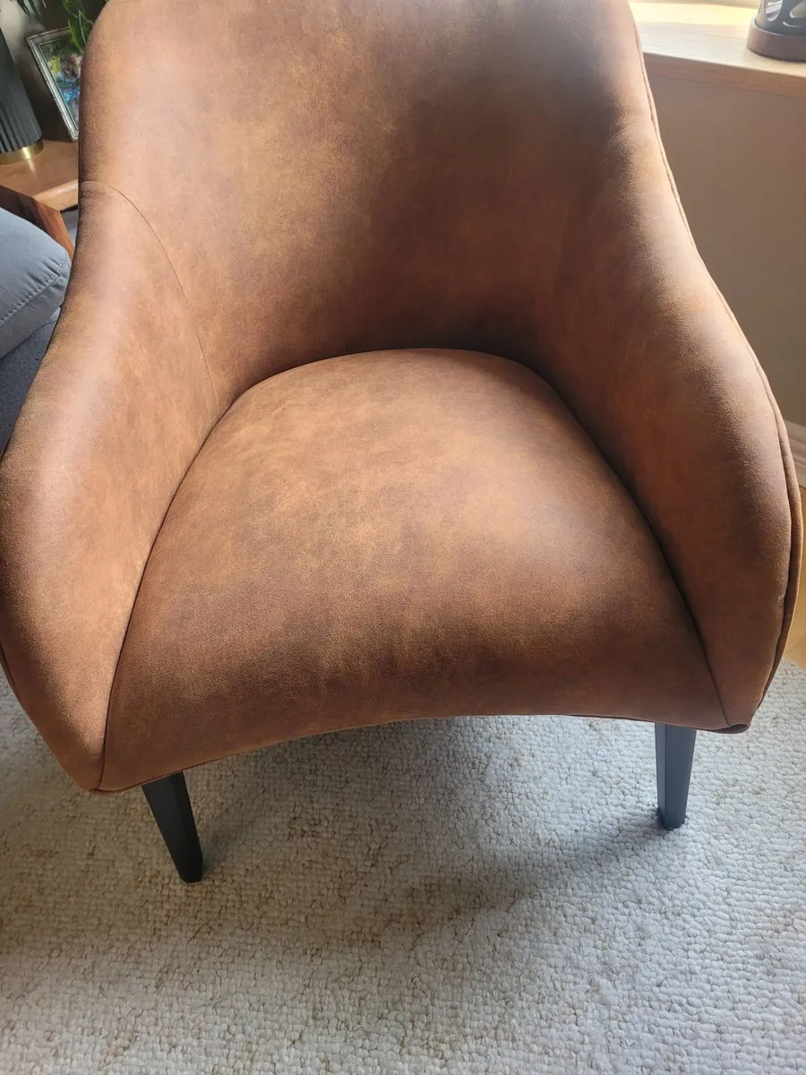 Modern leather chair NEW - Image 3