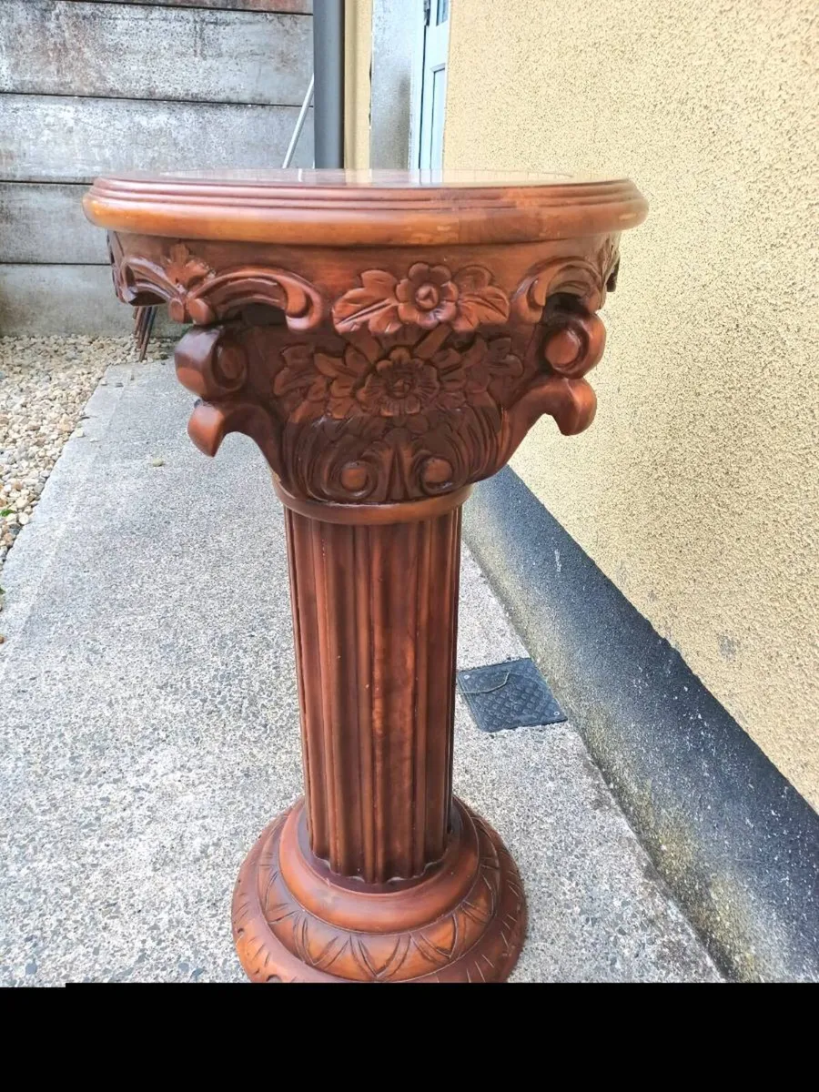 Vintage Corinthian Column Pedestal Stand - Image 1