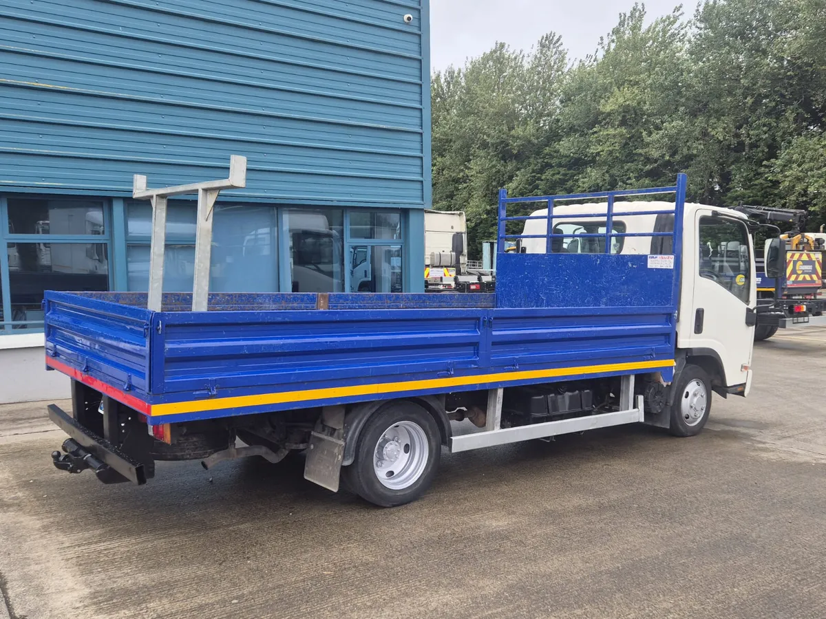 2018 Isuzu NNR85 E5 Dropside - Image 4