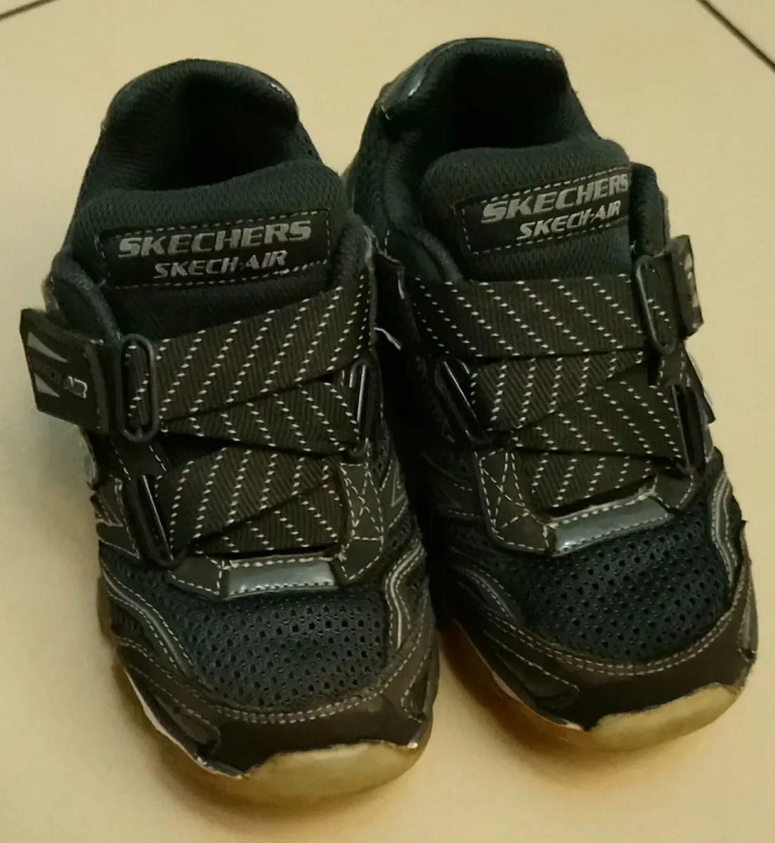 SKECHERS SKECH-AIR SKX toddler shoes - kids UK11.5 - Image 2