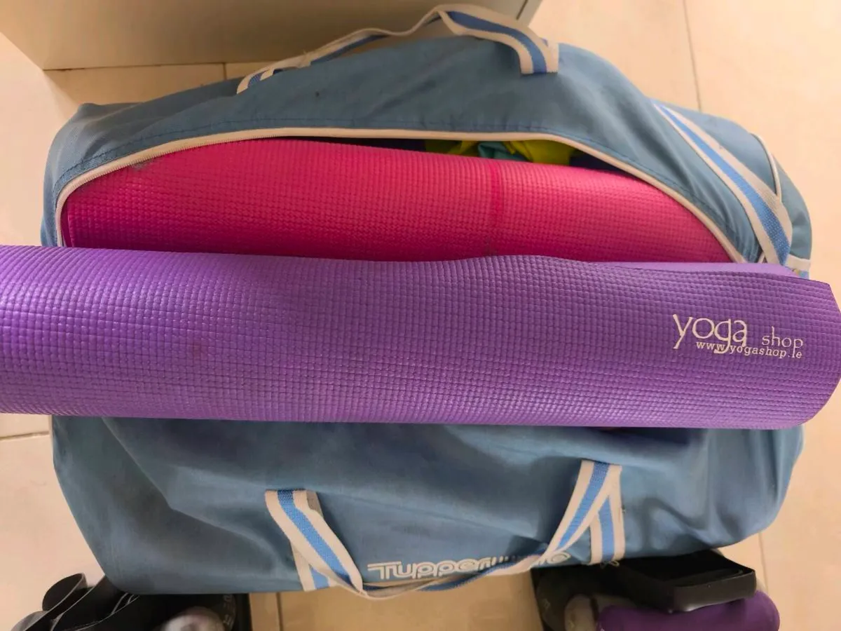 Dumbells and Yoga Mats - Image 4