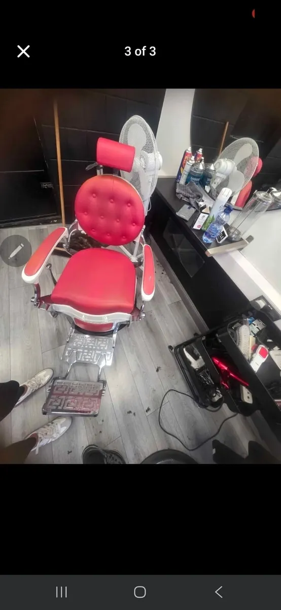 Barber chairs - Image 3