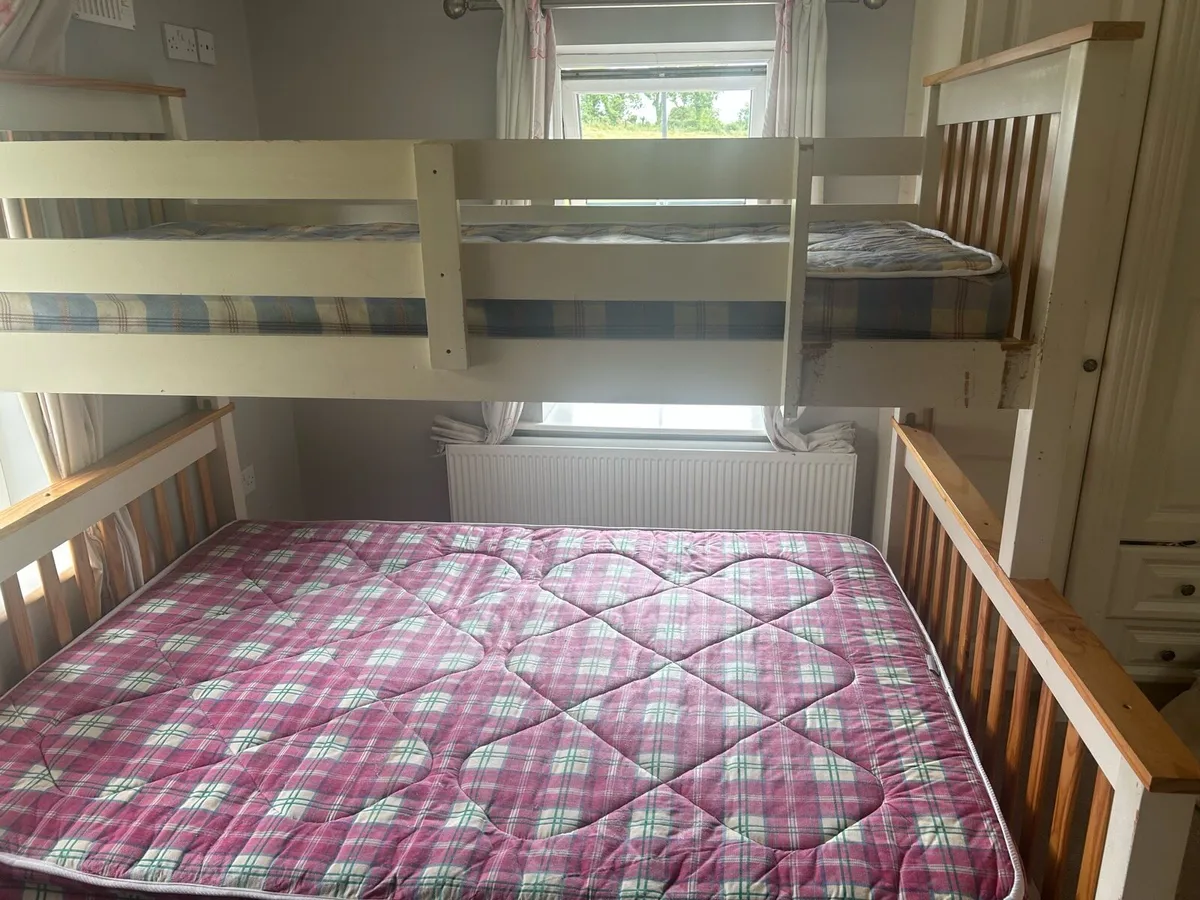 Triple bunk beds - Image 2