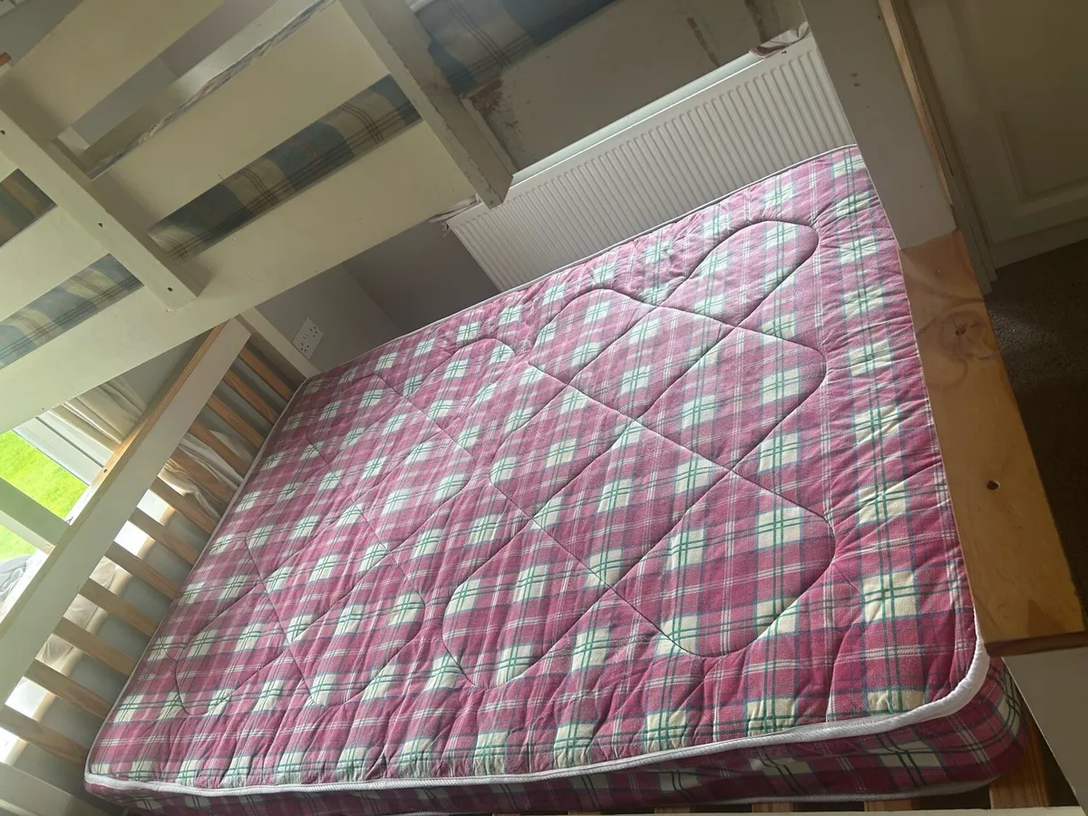 Triple bunk beds - Image 3