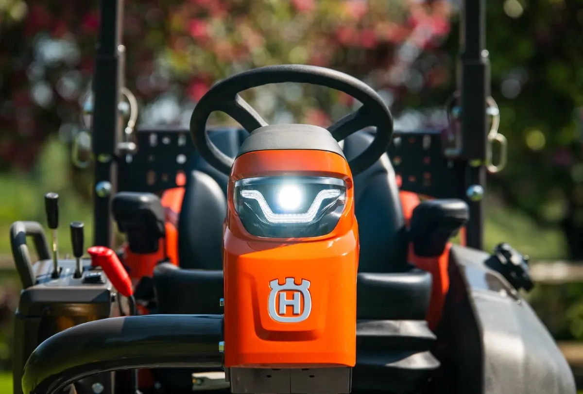 ride on lawnmower - Image 4