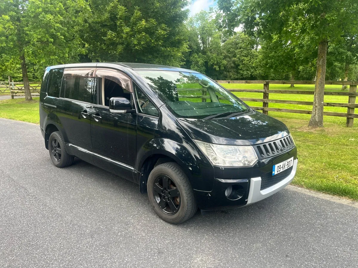 Mitsubishi Delica D5 campervan - Image 4