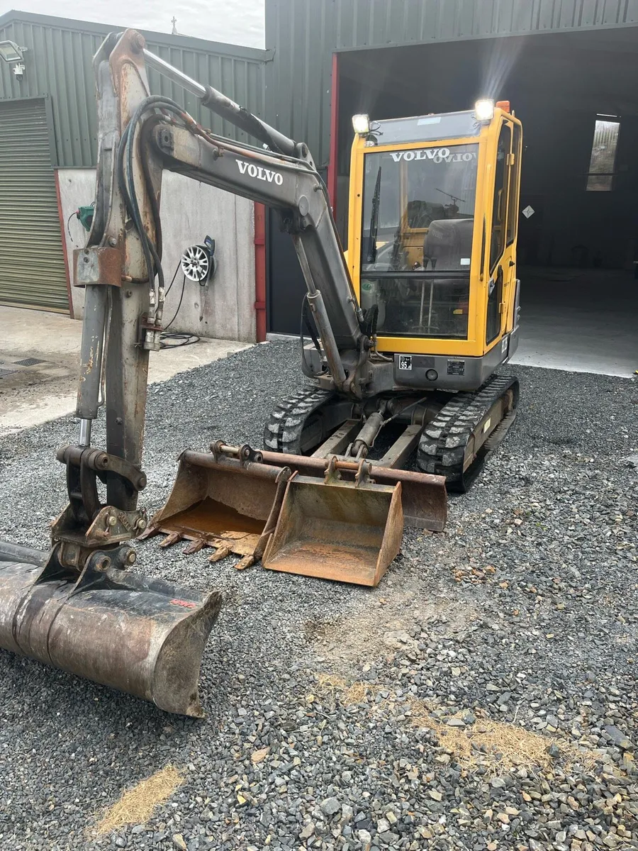 Volvo EC25 - Image 2