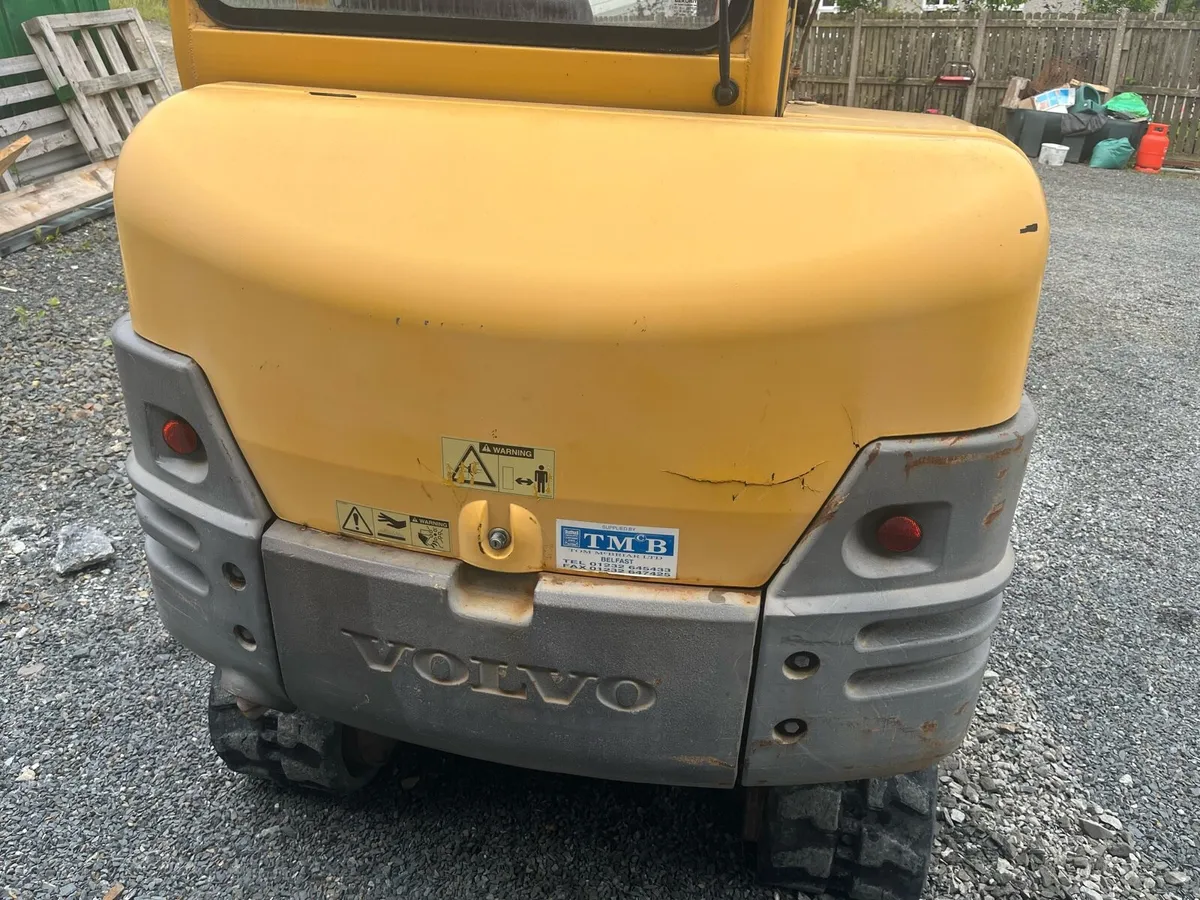Volvo EC25 - Image 4