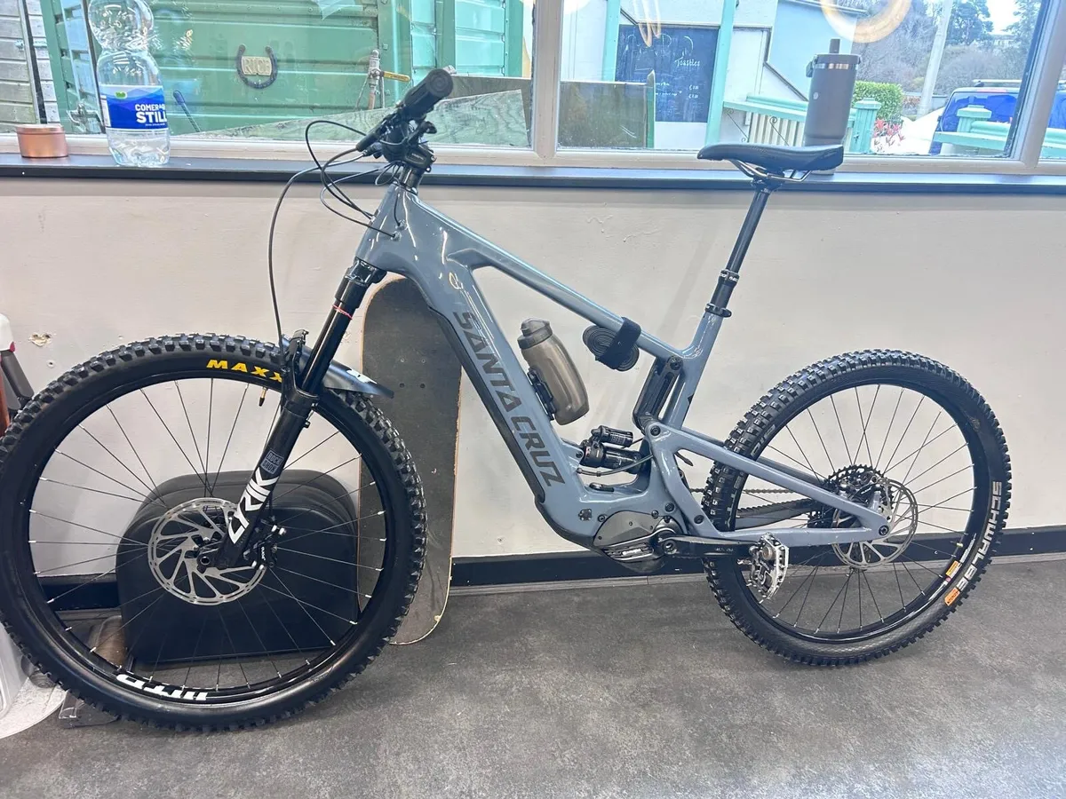 Santa Cruz heckler emtb - Image 1