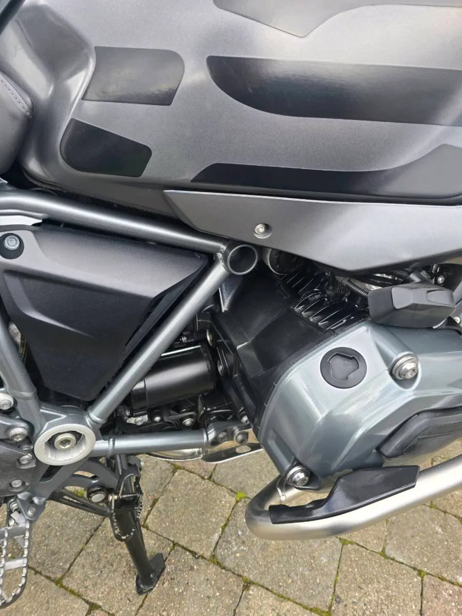 BMW GS1200 Adv. 2017 LOWERED - Image 4