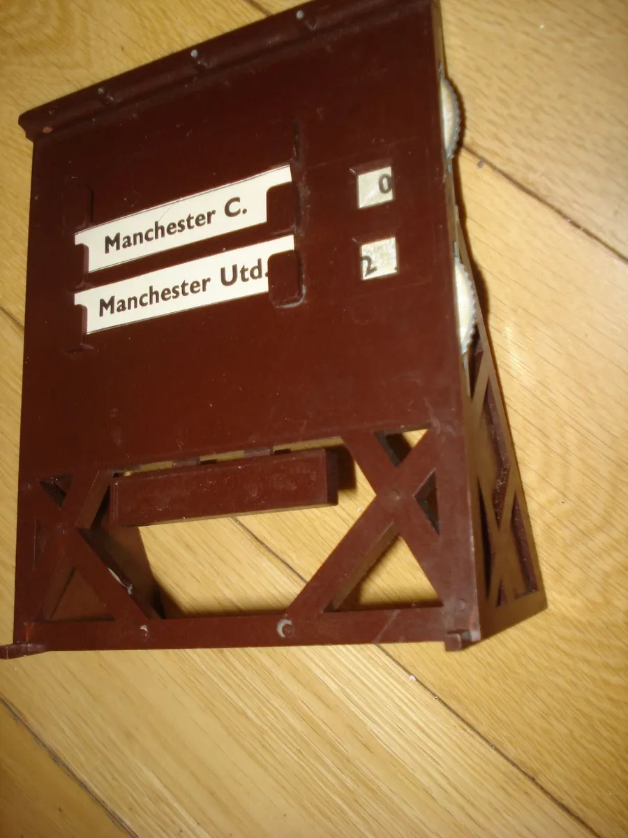 SUBBUTEO VINTAGE FOOTBALL GAME PARTS, 1970s. - Image 3