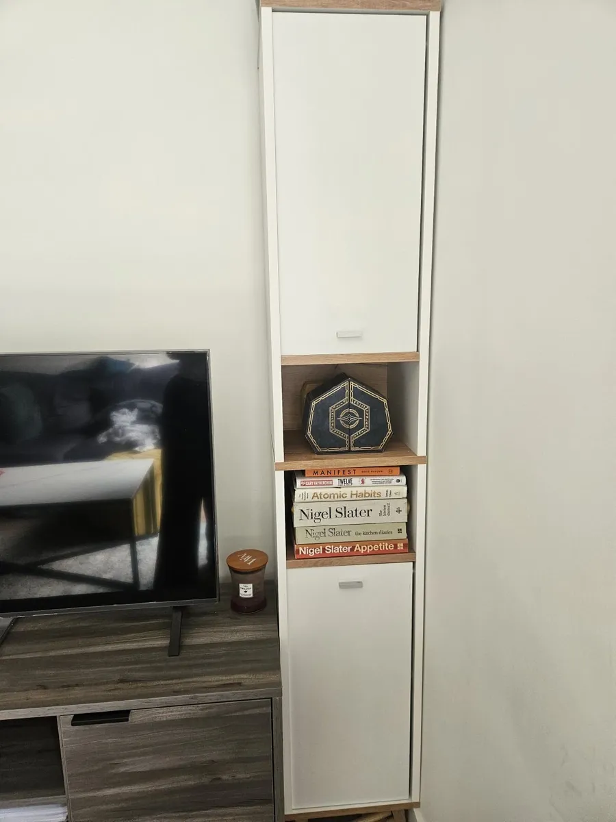Tall  storage cabinet / bookcase unit