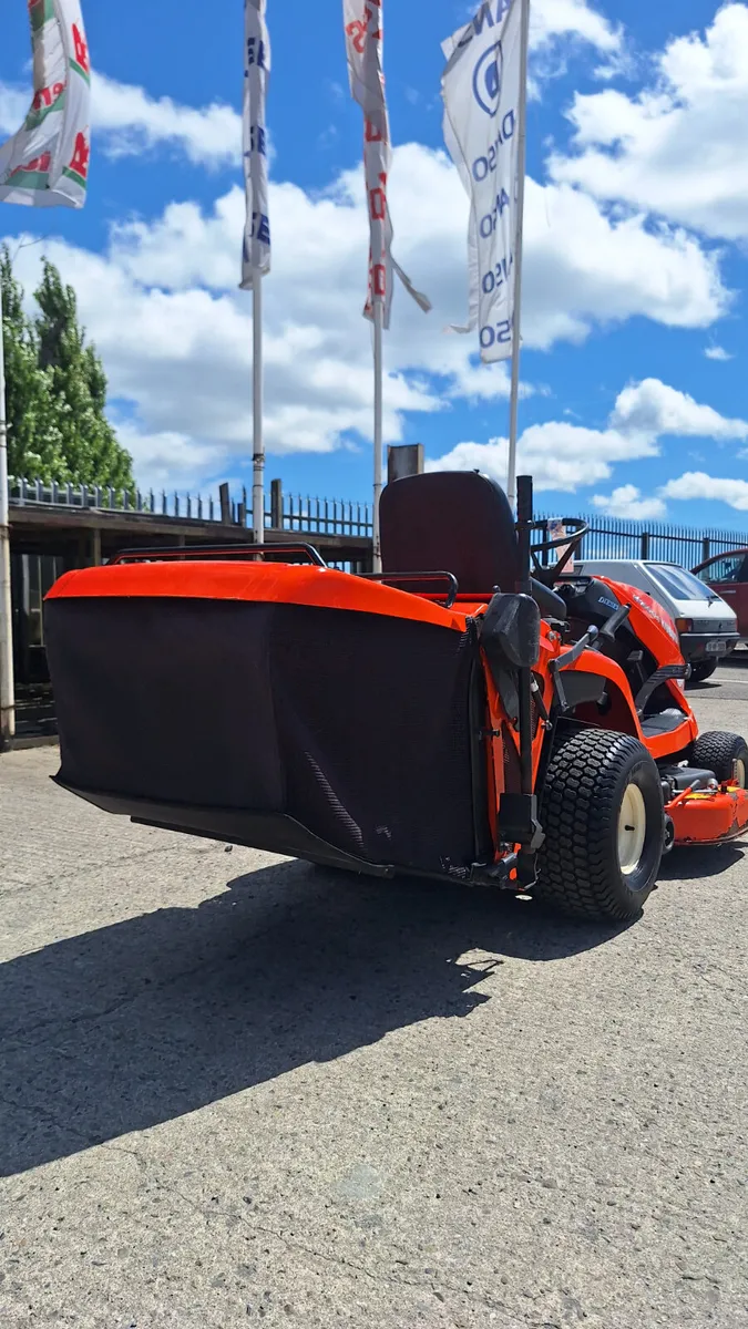 Kubota GR ride on mower - Image 3