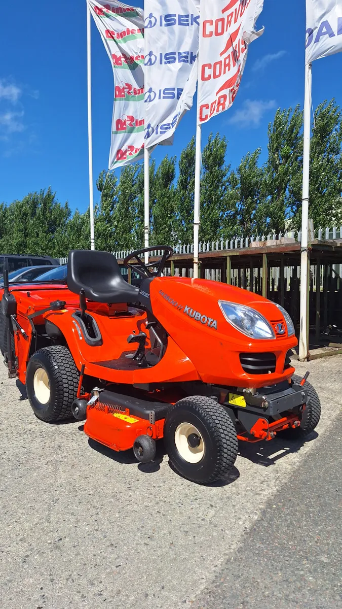 Kubot GR1600 ride on mower - Image 1