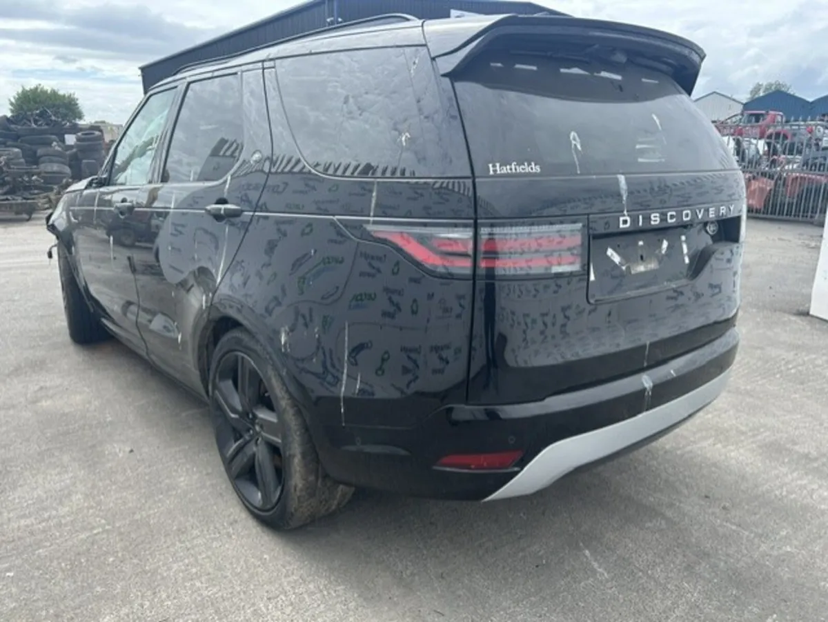 2023 DISCOVERY 5 3.0D JUST IN FOR BREAKING - Image 3