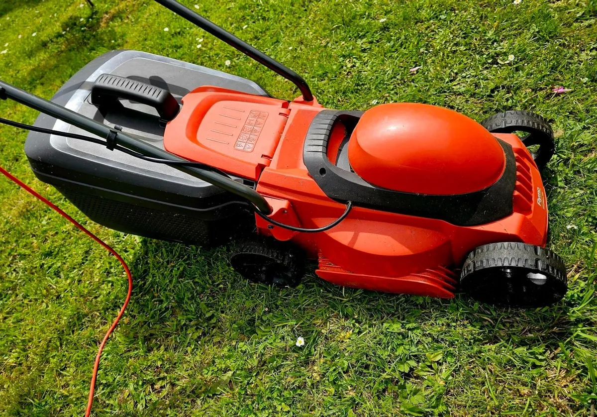 Lawnmower Flymo Electric - Image 1