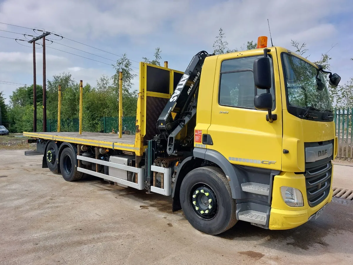 2020 (70) DAF CF340 6x2 Rearlift Flatbed - Image 1