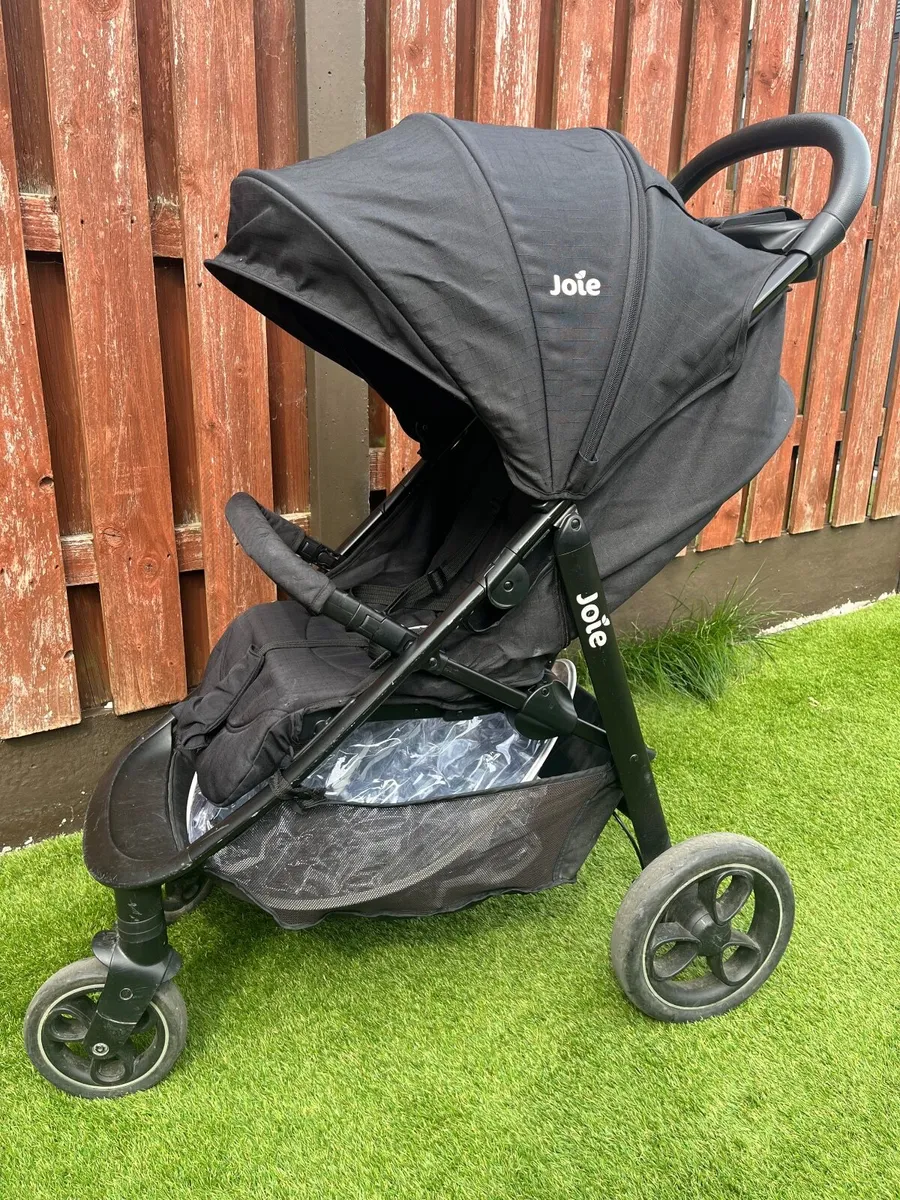 FREE Push chair - Image 1