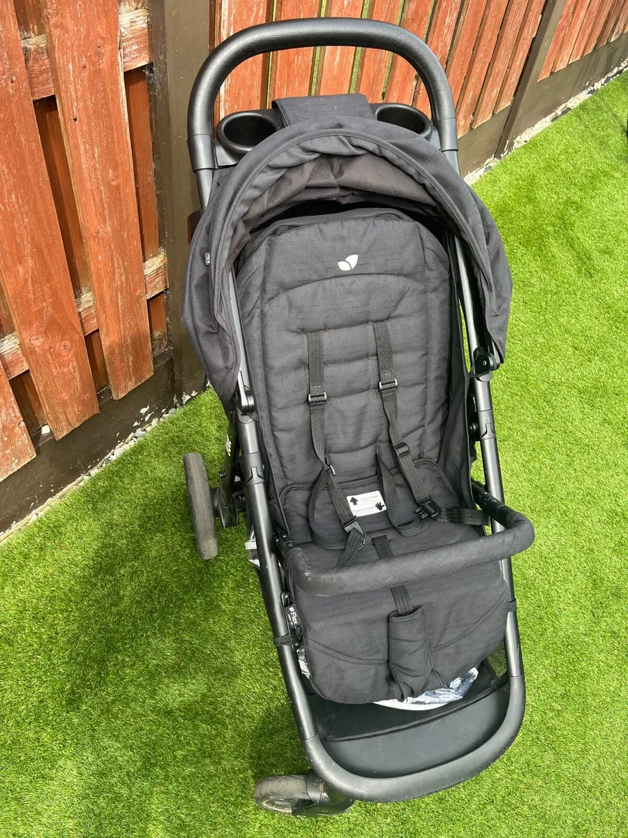 FREE Push chair - Image 2