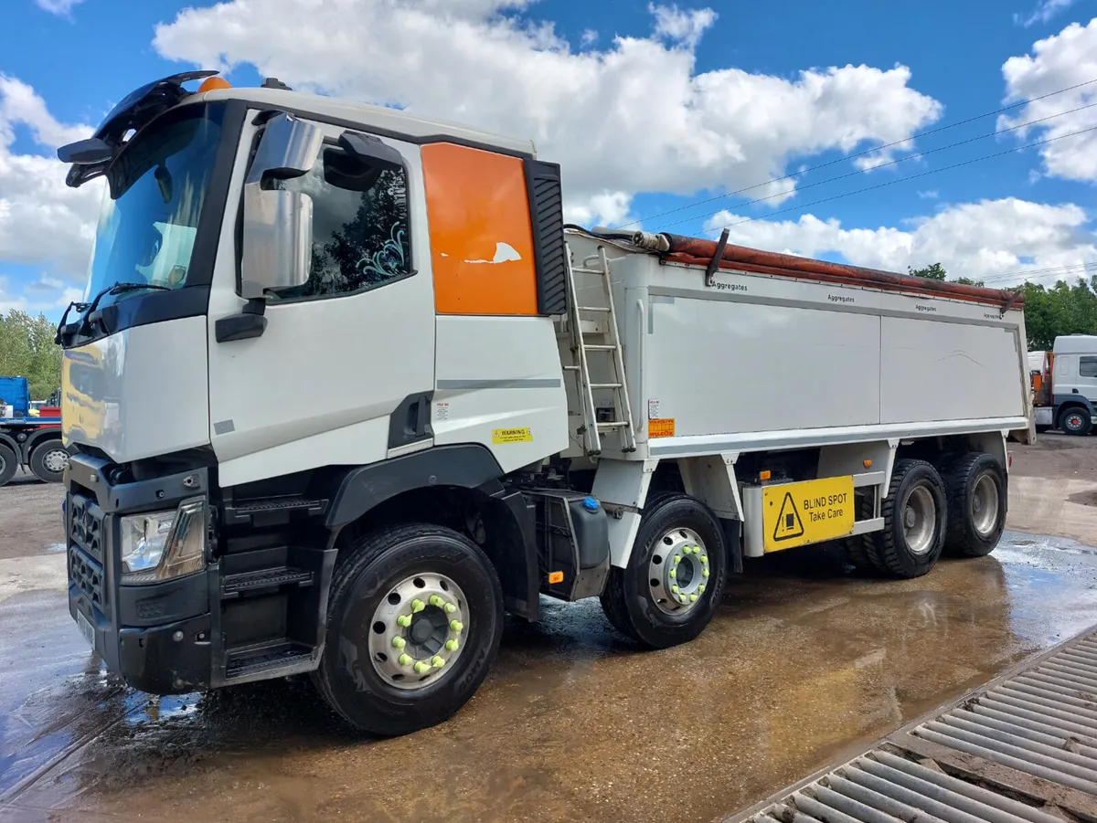 2019 (19) RENAULT C430 8x4 Alloy Insulated Tipper - Image 3