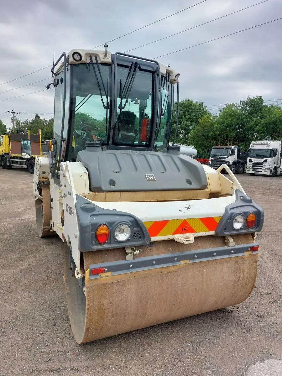 2022 HAMM HD+80i VV Double Drum Vibrating Roller - Image 3