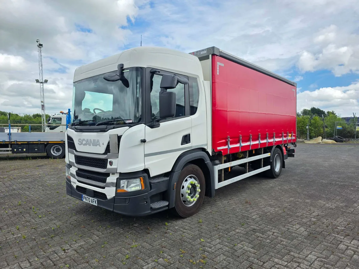 2020 Scania P280 comfort Cab, 4X2 Curtainsider - Image 3