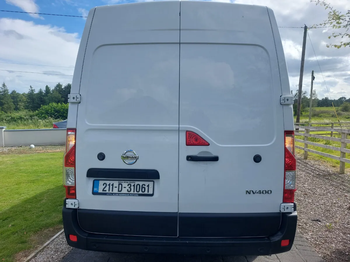NISSAN NV400 2021' 135BHP - L3 H2 - Image 2