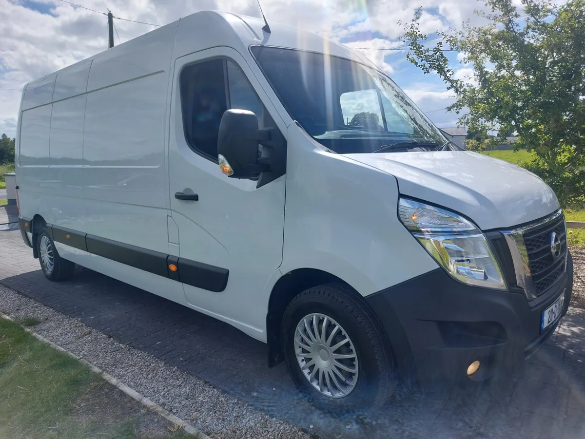 NISSAN NV400 2021' 135BHP - L3 H2 - Image 3