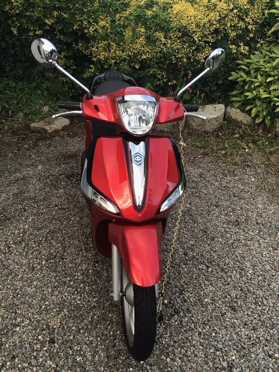 Motorcycle - Image 2