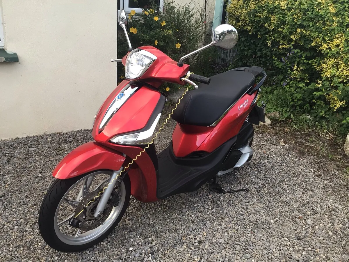 Motorcycle - Image 3