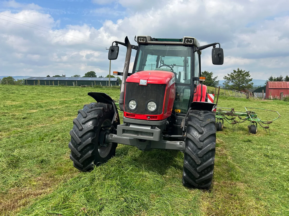 Massey Ferguson 5445 - Image 2