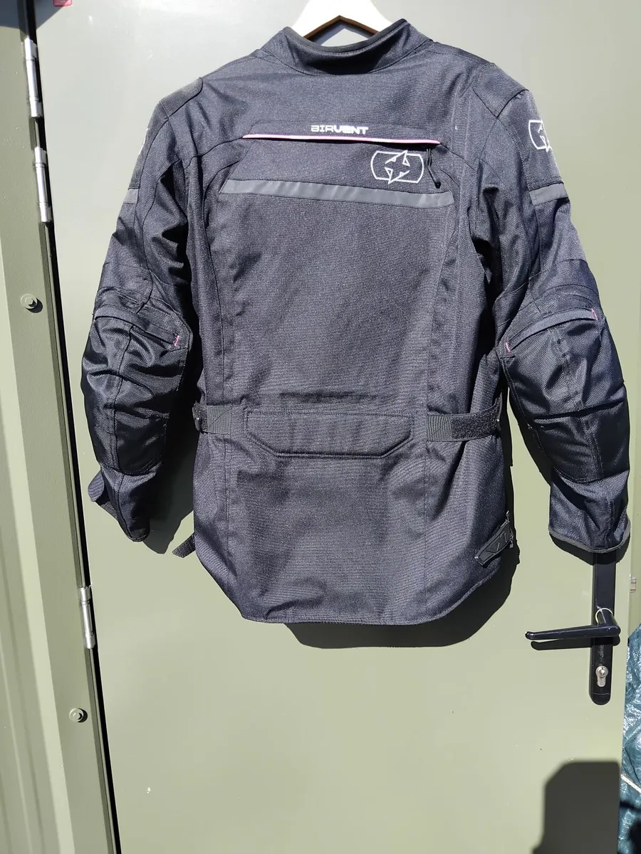 Ladies motorcycle gear - Image 3