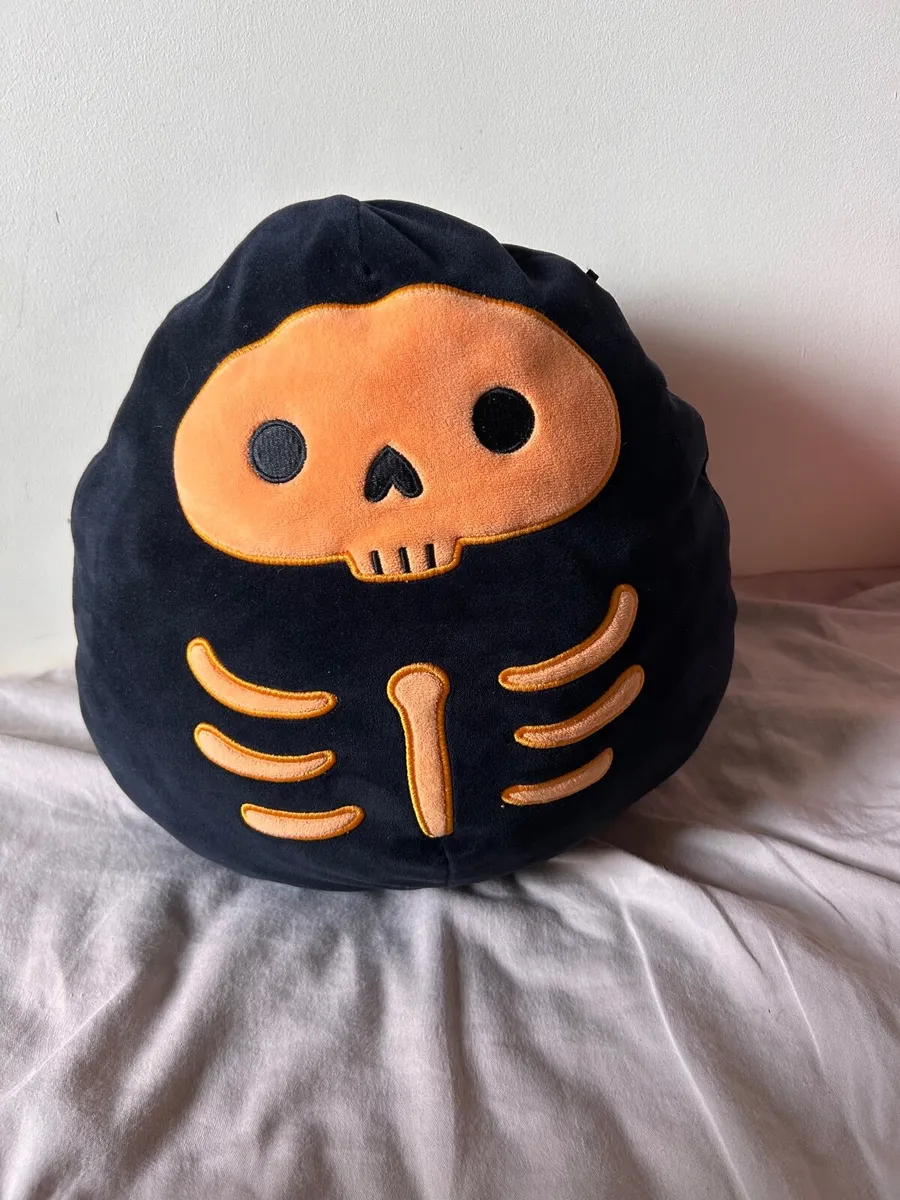 Squishmallow- RARE Stix the Skeleton - Image 1