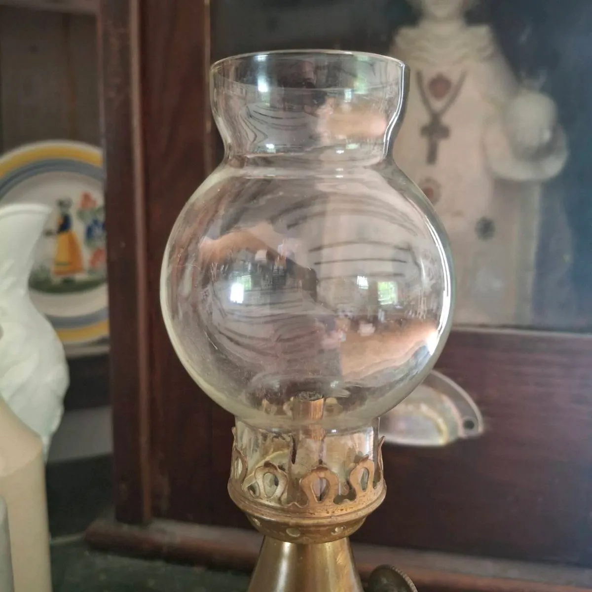 Antique French Pigeon Lamp - Image 3