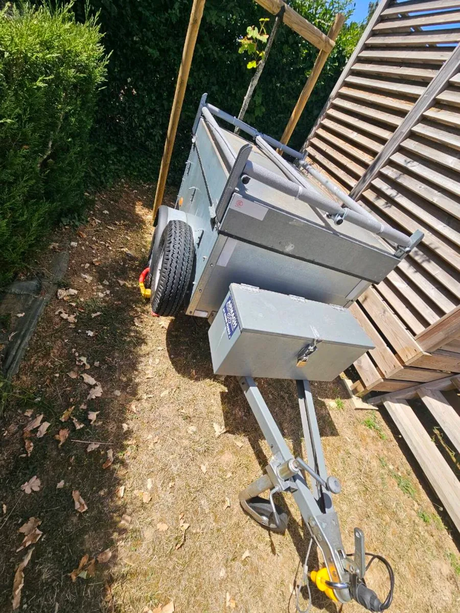 Camping Trailer - Image 3