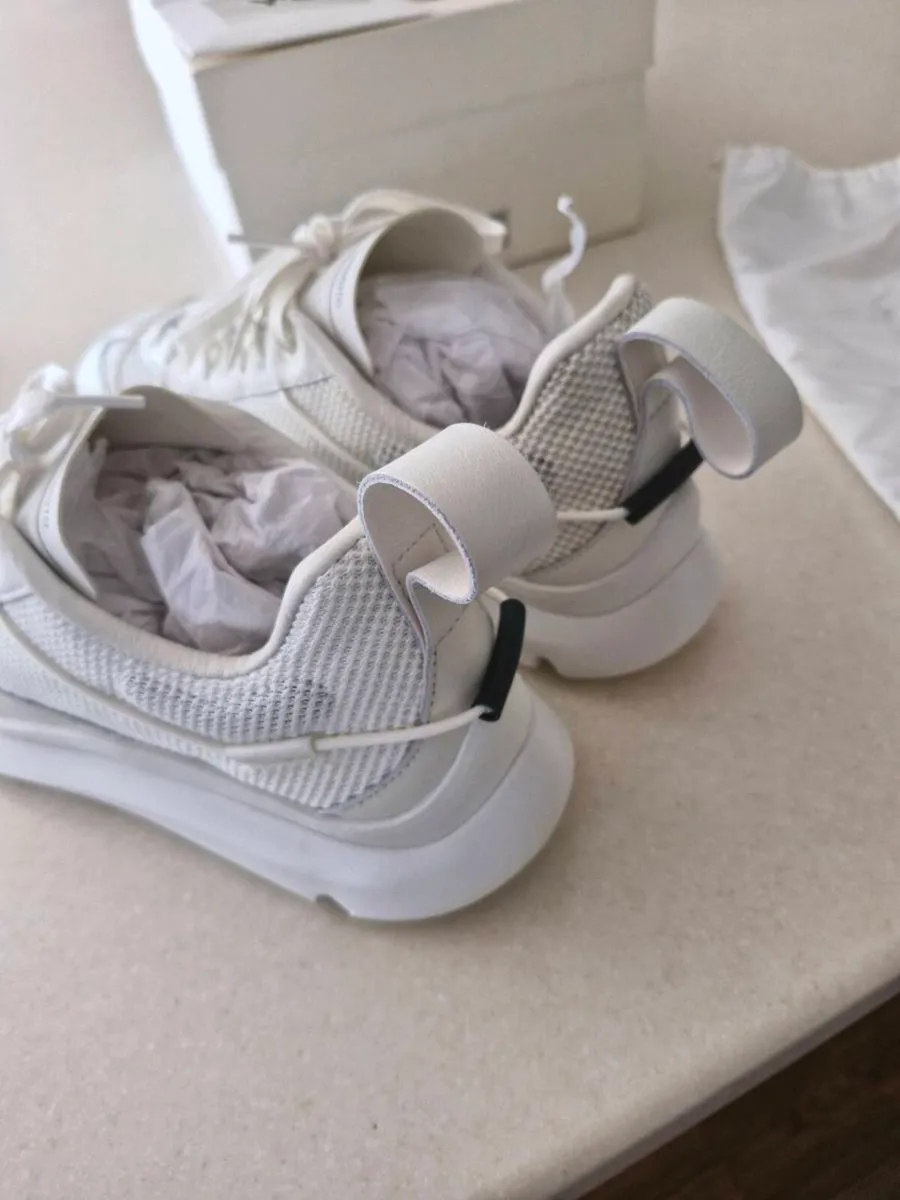 Adidas trainers - Image 3