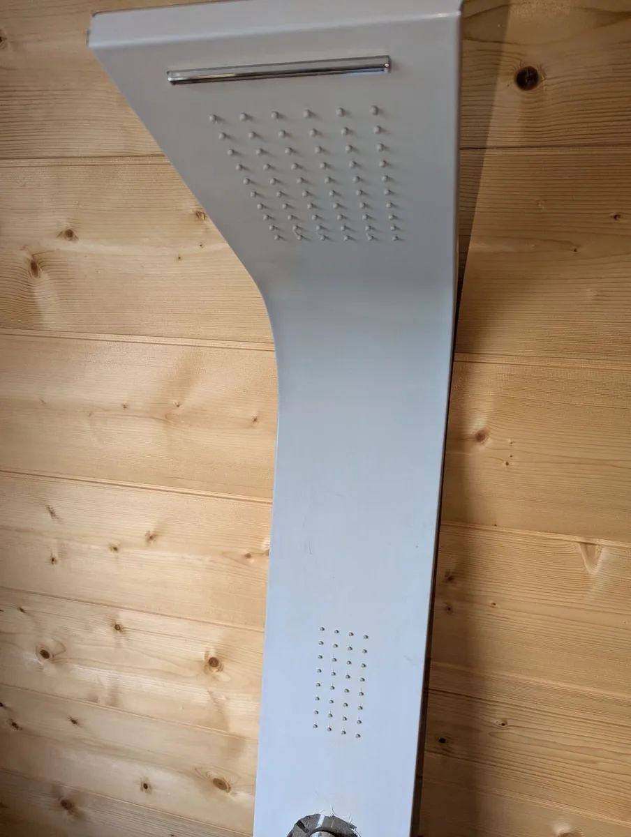 Modern shower - Image 3