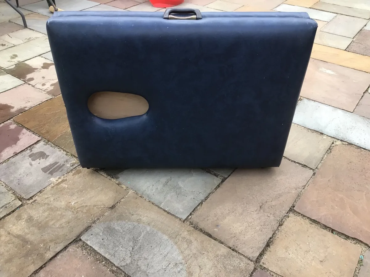 Massage Tables - Image 4