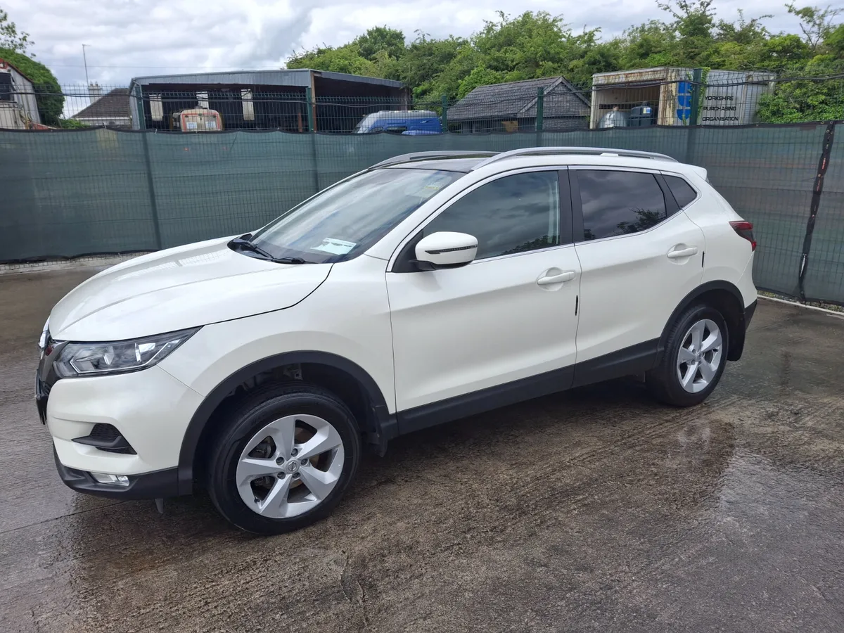 2019 Nissan Qashqai  85km - Image 1