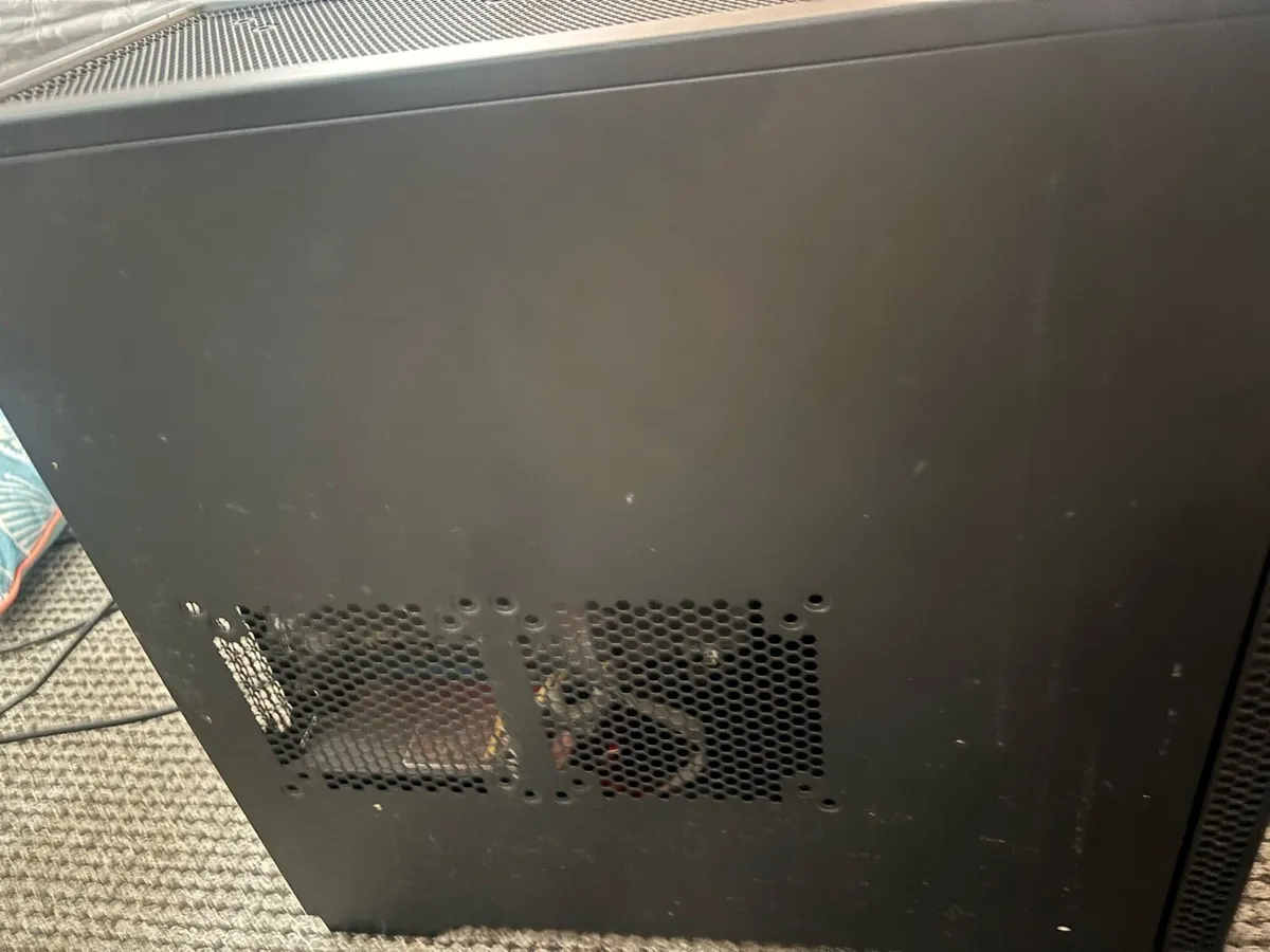 like new hand built pc barely used - Image 4