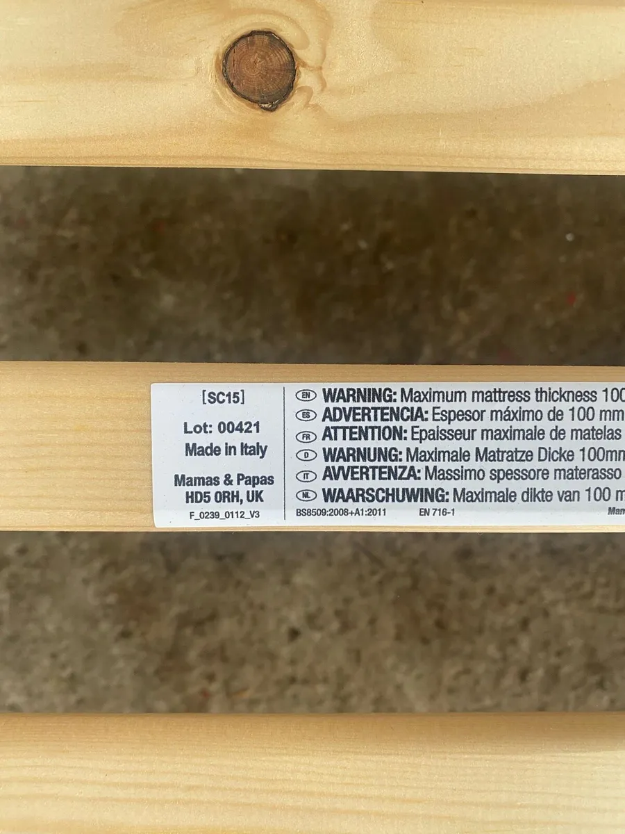 Mamas and Papas cot bed - Image 4